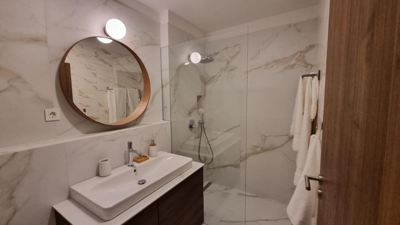 Delta House - Alfa Apartment Zadar Buitenkant foto